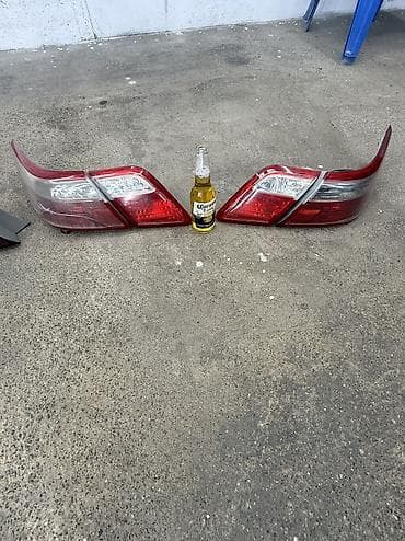 Комплект стоп-сигналов Toyota 2007 г., Б/у, Оригинал, США — 3