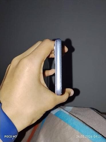 камера виде: IPhone 11, Б/у, 64 ГБ, Чехол, 56 % — 6