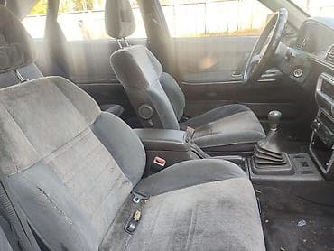 мазда 626 gd: Mazda 626: 1990 г., 2 л, Механика, Бензин, Хэтчбэк — 4