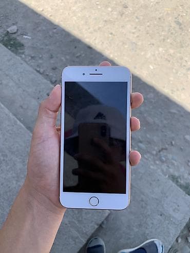 сколько стоит iphone 19: IPhone 8 Plus, цвет Gold (золото) - Экран 5.5", Retina HD — 2