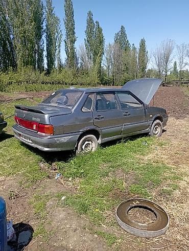 Продажа авто: Mercedes-Benz 190: 1991 г., Механика, Седан — 5