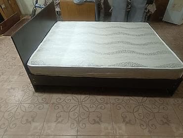Бүктөлүүчү жеңил керебеттер: Двуспальная кровать с матрасом. 2 штуки - Размер спального места — 3