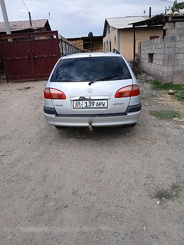 дэу матиз 1: Toyota Avensis: 2001 г., 2 л, Кол менен иштөөчү, Бензин, Универсал — 3