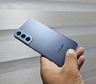 amazon kindle fire: Samsung Galaxy S22, Б/у, 256 ГБ, цвет - Серый, 1 SIM, 2 SIM, eSIM — 10