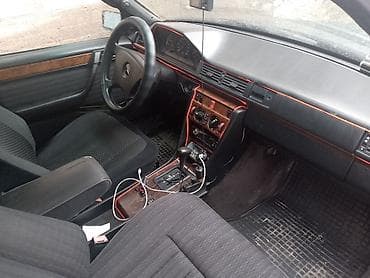 динамик мерседес: Mercedes-Benz W124: 1992 г., 2.6 л, Автомат, Бензин, Седан — 5