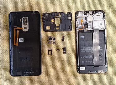 Техника и электроника: Poco Pocophone F1, Б/у — 2
