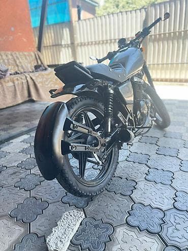 cb 400: Классический мотоцикл Suzuki, 250 куб. см, Бензин, Взрослый, Б/у — 5
