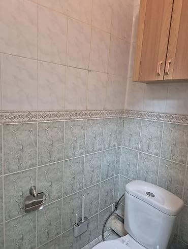 3 комнаты, 62 м², 105 серия, 4 этаж, Косметический ремонт — 9