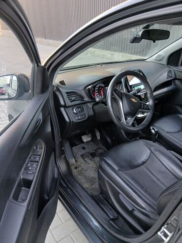 выкуп авто нексия: Chevrolet Spark: 2017 г., 0.1 л, Автомат, Бензиновая, Хэтчбэк — 4