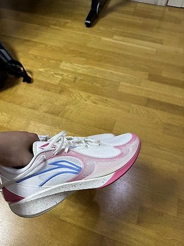 босс кроссовки: Баскетбольные/Волейбольные кроссы Li-Ning shining 2v2 Немного про — 4