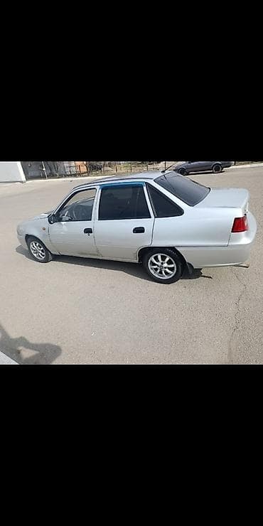 Daewoo Nexia: 2010 г., Ручные, Бензин, Седан at lalafo.kg Daewoo Nexia: 2010 г., Ручные, Бензин, Седан