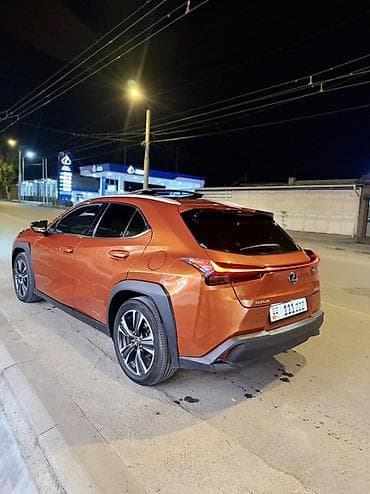 w221 5 5: Lexus UX: 2019 г., Автомат, Гибрид, Кроссовер — 3