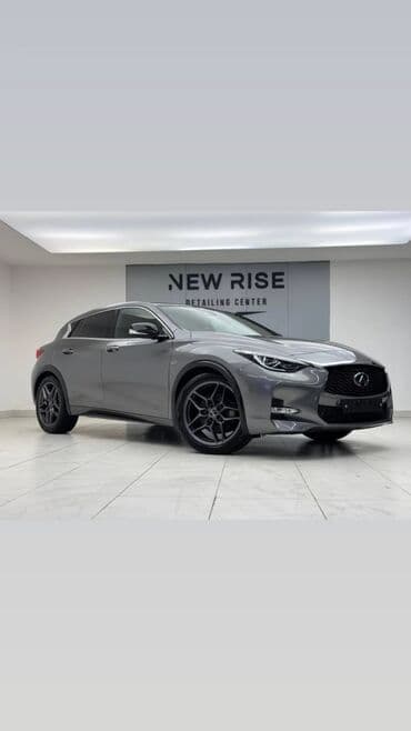 Infiniti : 2019 г., 2 л, Робот, Бензин, Хэтчбэк