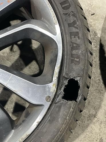р 19: Комплект из 4 легкосплавных дисков с шинами Goodyear. Характеристики — 4