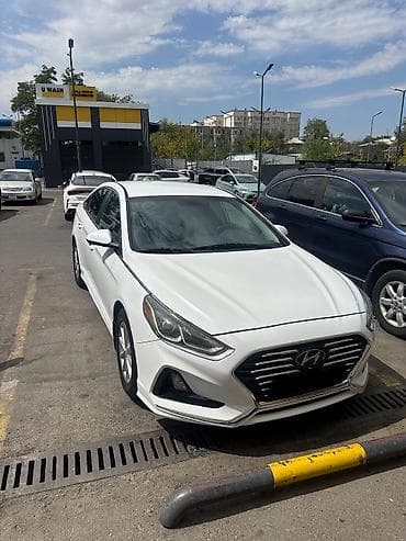 Hyundai Sonata: 2019 г., 2.4 л, Автомат, Бензин, Седан at lalafo.kg Hyundai Sonata: 2019 г., 2.4 л, Автомат, Бензин, Седан