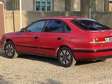 ли 9 авто: Toyota Carina E: 1995 г., 1.8 л, Механика, Бензин, Хэтчбэк — 3