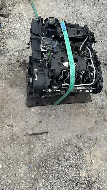 2 8: Дизельный Land Rover 2016 г., 3 л — 4