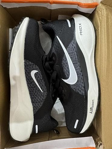 айр зуум: Мужские кроссовки, 41, Nike, Новый, цвет - Черный, Платная доставка — 2