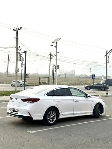 Hyundai: Hyundai Sonata: 2019 г., 2 л, Автомат, Газ, Седан — 6