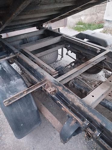 19 5 диска: Mercedes-Benz Спринтер: 2002 г., 2.1 л, Ручные, Дизель, Фургон — 5