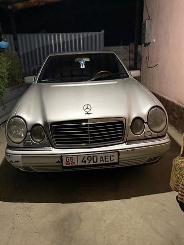 j 05: Mercedes-Benz E-Class: 1995 г., 3.2 л, Автомат, Бензин, Седан — 1