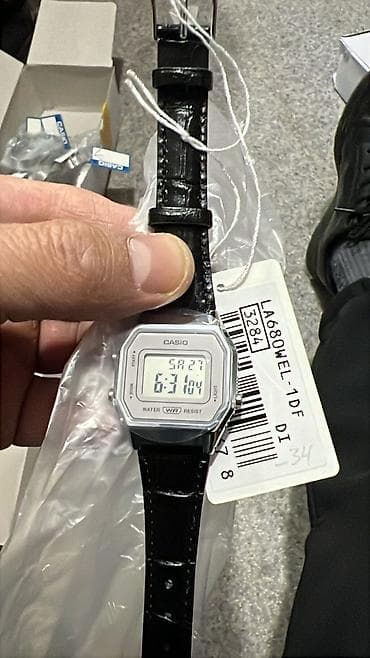 casio cpw: CASIO LA680WEL-1DF — компактные электронные часы в ретро‑стиле — 1