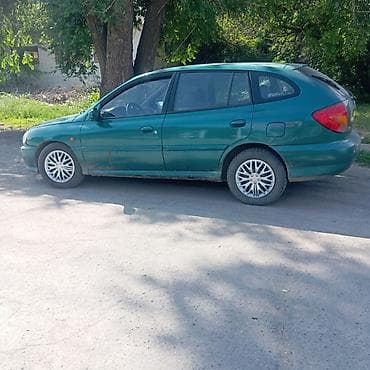 Kia Rio: 2002 г., 1.5 л, Механика, Бензин, Универсал