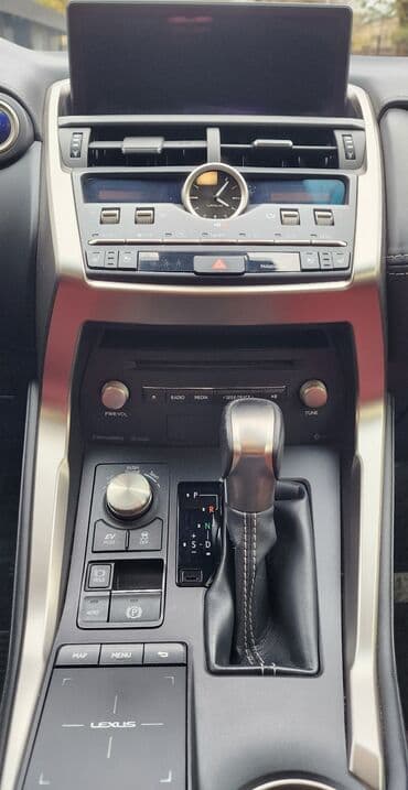 полик нексия 2: Lexus NX: 2019 г., 2.5 л, Вариатор, Гибрид, Кроссовер — 10