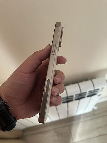 note 9s 128: IPhone 16 Pro Max, Б/у, 512 ГБ, Золотой — 4