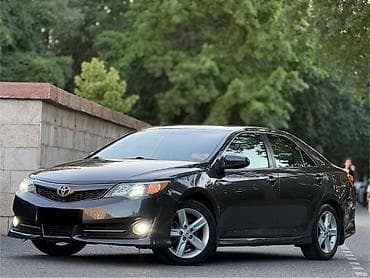 Toyota Camry: 2014 г., 2.5 л, Автомат, Бензин, Седан