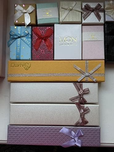 шкатулка для кольца: Продадим подарочные коробочки для украшений б/у - Набор и одиночные — 1
