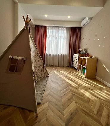 3 комнаты, 81 м², Золотой квадрат Элитка, 12 этаж, Дизайнерский ремонт — 1