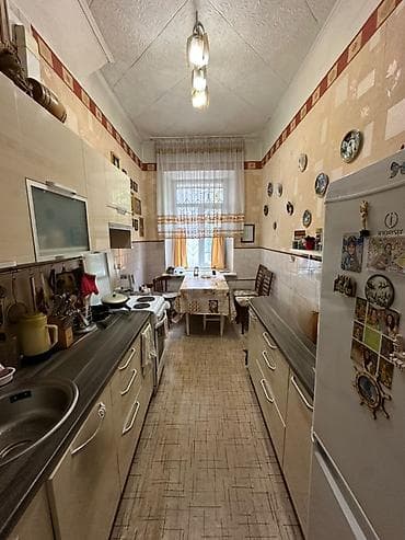 Продажа квартир: 2 комнаты, 50 м², Сталинка, 1 этаж, Старый ремонт — 5