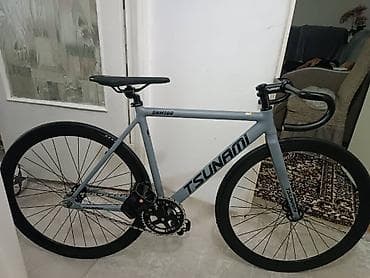 тсунами велосипед: Шоссейный велосипед, Tsunami, Рама S (145 - 165 см), Б/у — 2