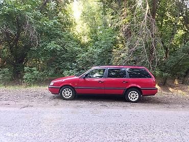 Volkswagen Passat: 1994 г., 1.8 л, Механика, Бензин, Универсал