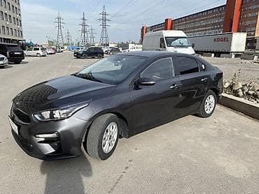 Продажа авто: Kia K3: 2018 г., 1.6 л, Вариатор, Бензин, Седан — 2