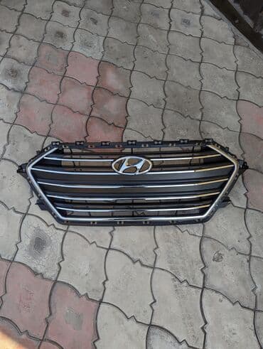 elentra: Решетка радиатора Hyundai 2016 г., Новый, Аналог — 1