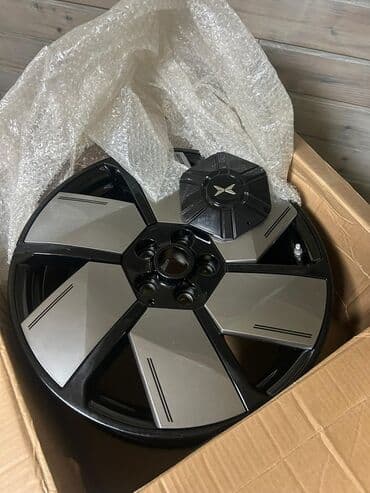 купить диски штампованные: Литые Диски R 19 1 шт, отверстий - 5, Б/у — 2