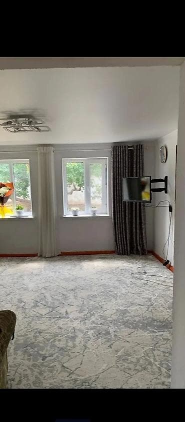 60 м², 3 комнаты, Забор, огорожен — 3