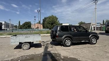 араб крузак: Toyota Land Cruiser Prado: 2001 г., 3 л, Кол менен иштөөчү, Дизель, Жол тандабас — 1