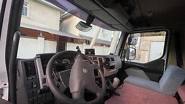 холодильник volvo: Грузовик, Volvo, Стандарт, 7 т — 3