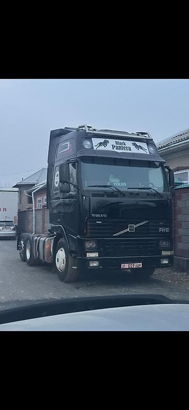 Унаа: Сүйрөгүч, Volvo, 2000 г., Тенттелген — 4