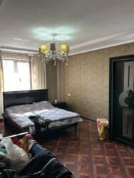 Үйдү ижарага алам: 285 кв. м, 6 бөлмө, Брондолгон эшиктер — 7