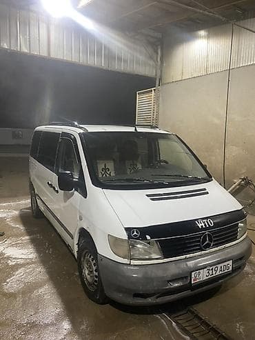 белый скутер: Mercedes-Benz Vito: 2003 г., Механика, Дизель, Минивэн — 1