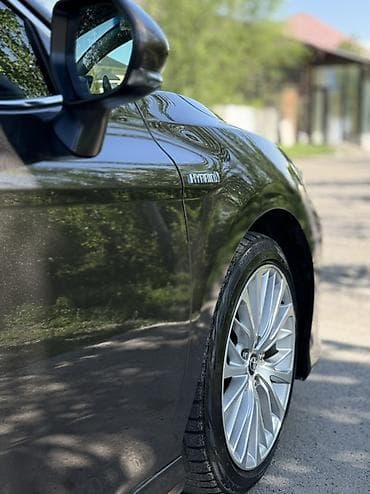 Toyota: Toyota Camry: 2018 г., 2.5 л, Автомат, Гибрид, Седан — 3