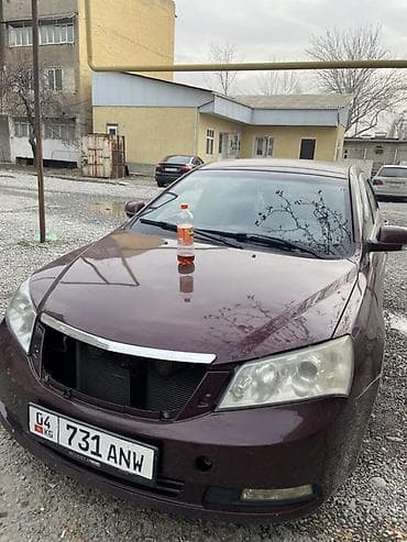 Башкалар: Седан темно-бордового цвета (4-дверный), левый руль. Основные — 3