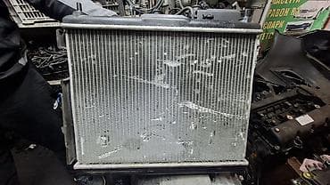 москитная сетка на радиатор: Автомобильный радиатор охлаждения двигателя. - Тип: алюминиевый — 1