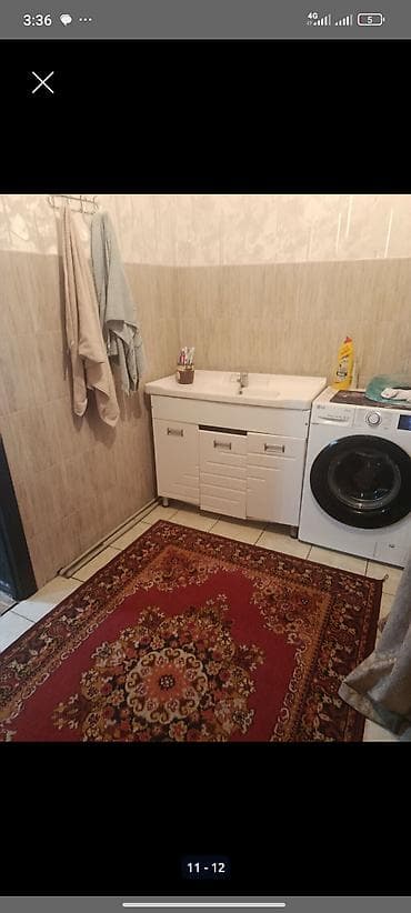 кен булун: 100 м², 3 бөлмө, Красный Строитель ж/м, Үй-бүлөлүүлөргө — 1