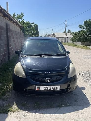Honda Fit: 2002 г., 1.3 л, Автомат, Бензин, Хэтчбэк
