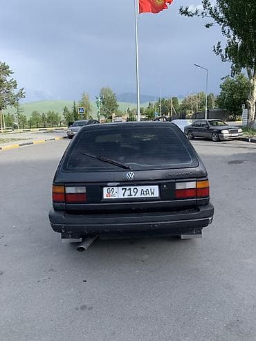 вентилятор 211: Volkswagen Passat Variant: 1991 г., 1.8 л, Механика, Бензин, Универсал — 6